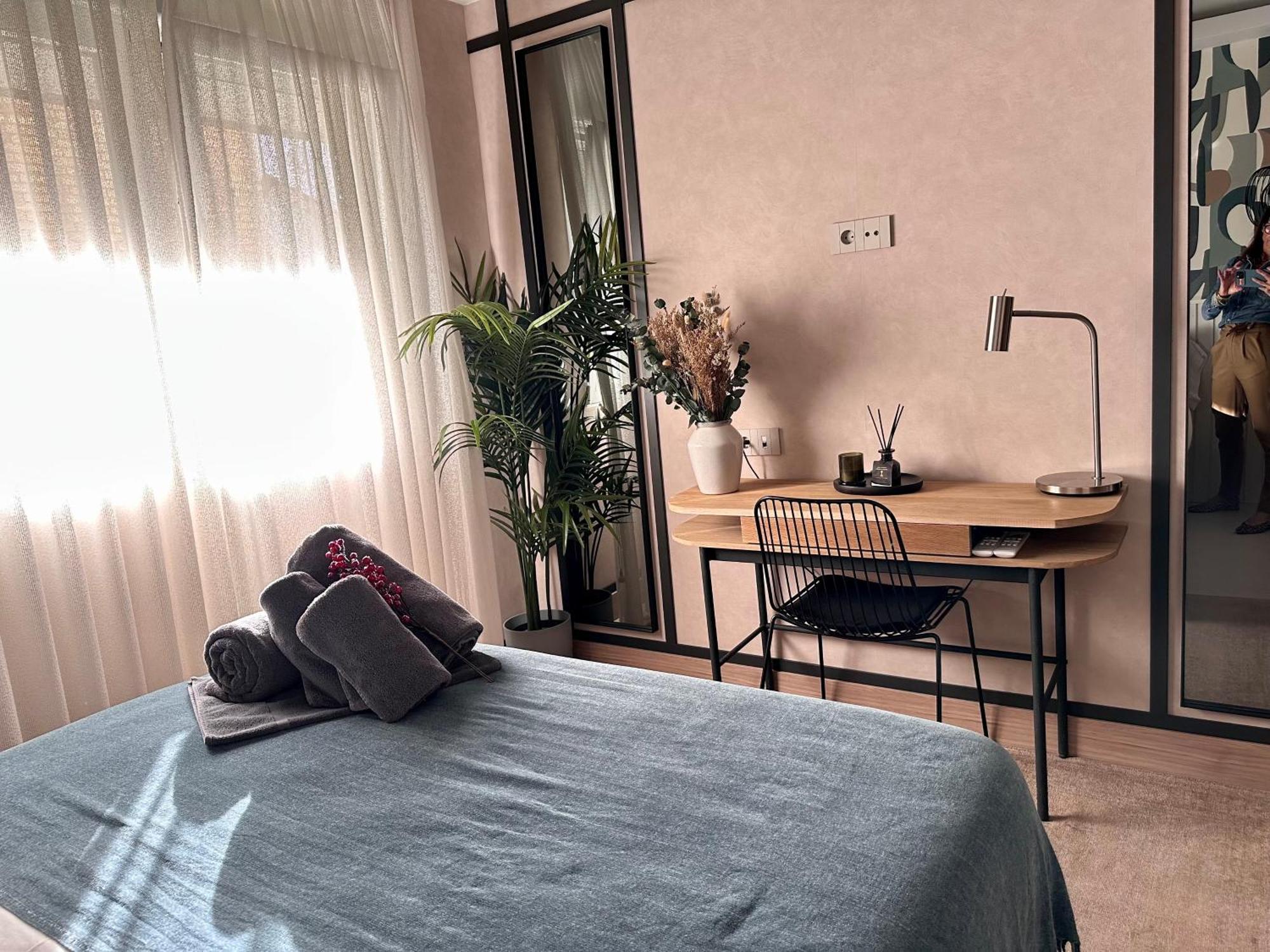 Juan Bravo Apartamento A Estrenar Con Piscina — Photos 2